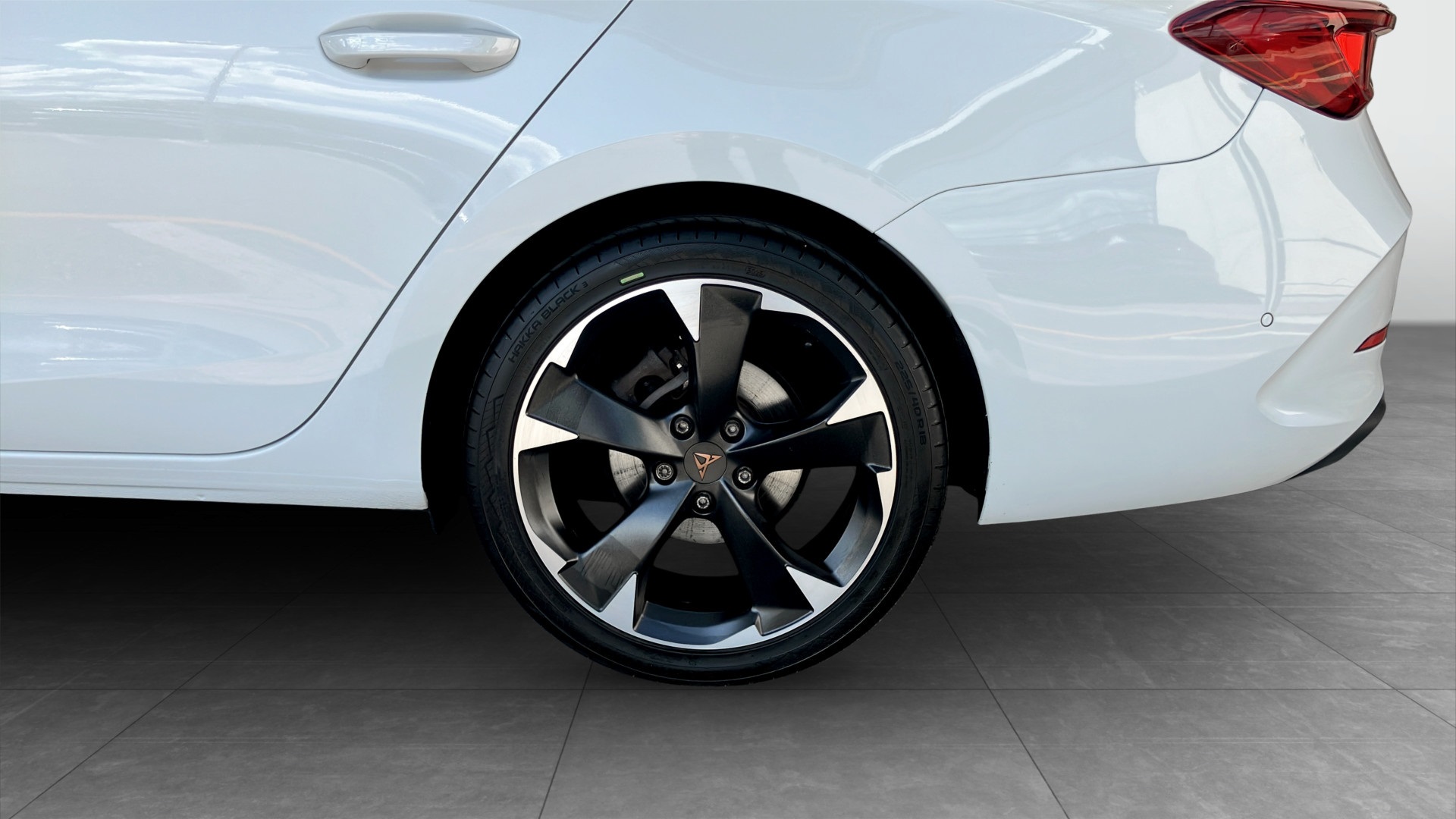 CUPRA Leon Sportstourer WJX474