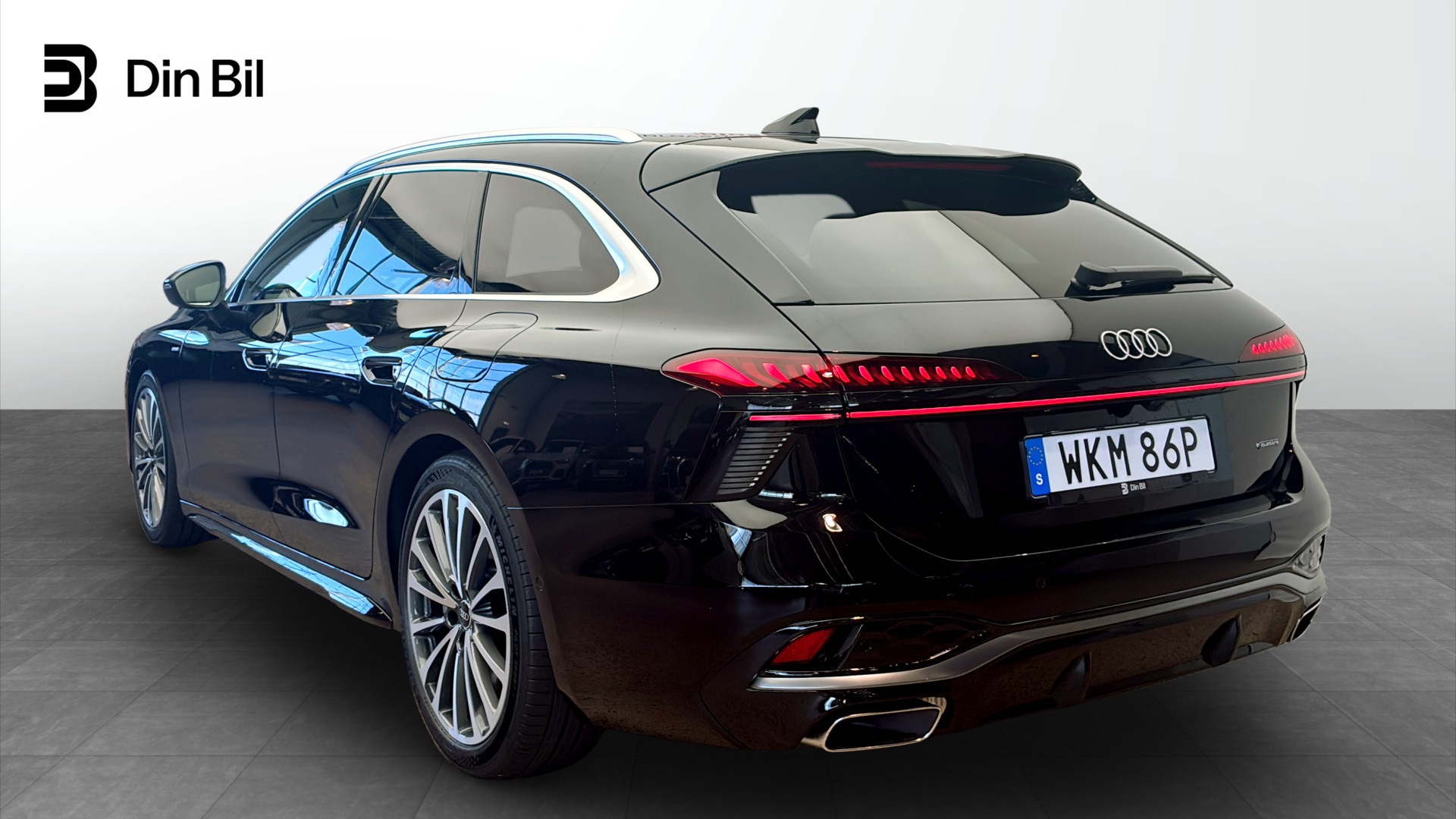 Audi A6 Avant WKM86P