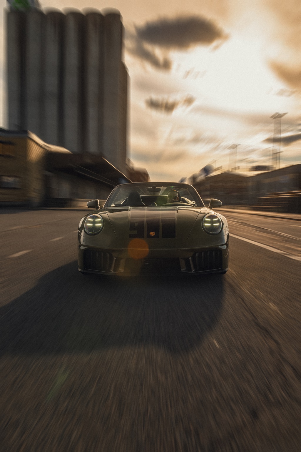 Porsche 992 WKR04J