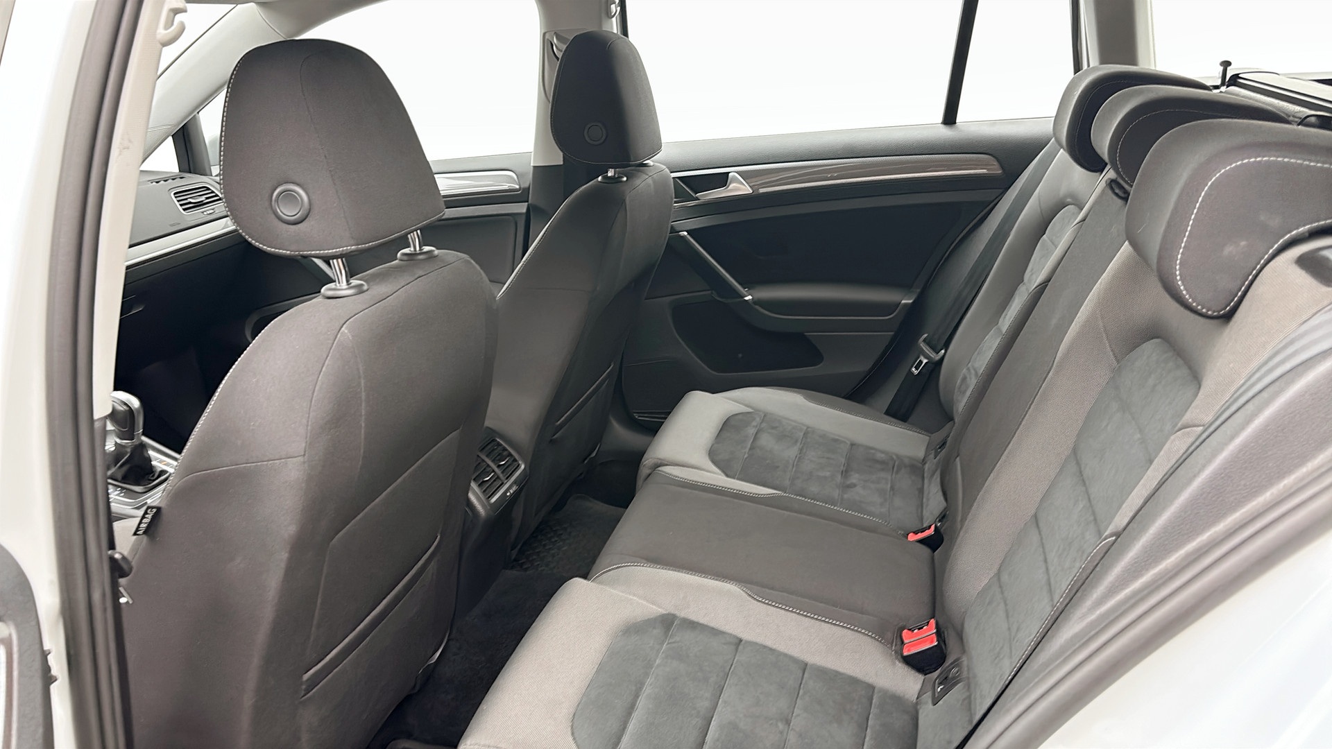 Volkswagen Golf WLS784