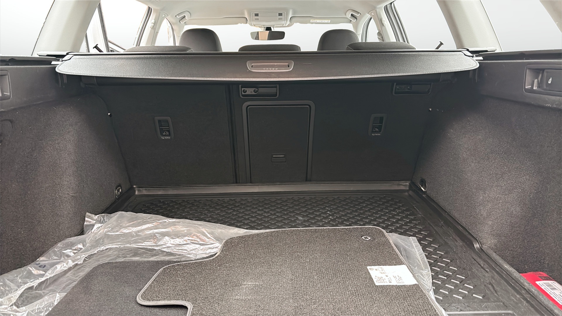 Volkswagen Golf WLS784