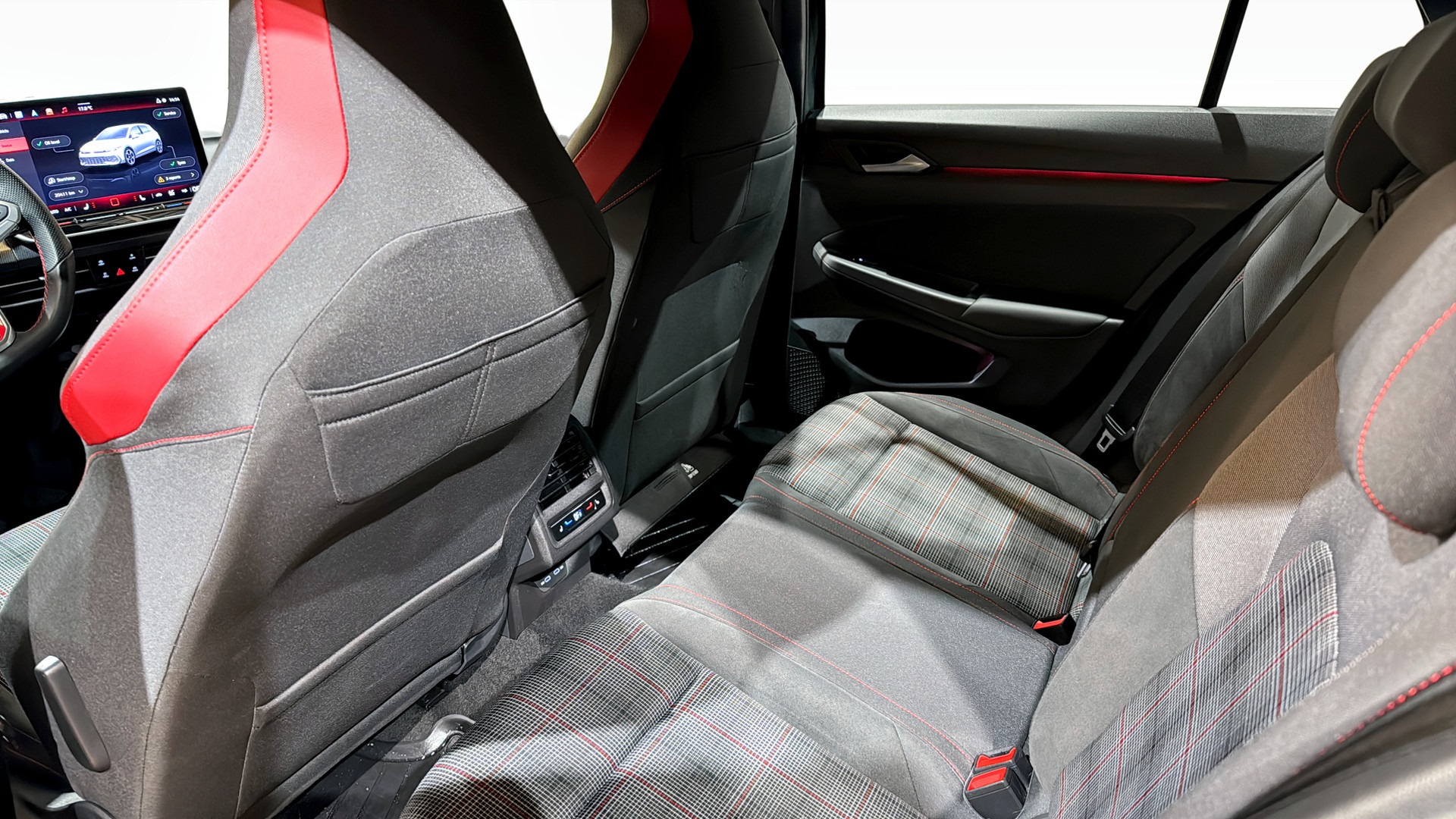 Volkswagen Golf WMJ86D