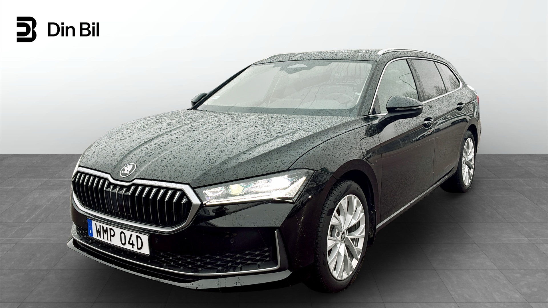 Skoda Superb 2025