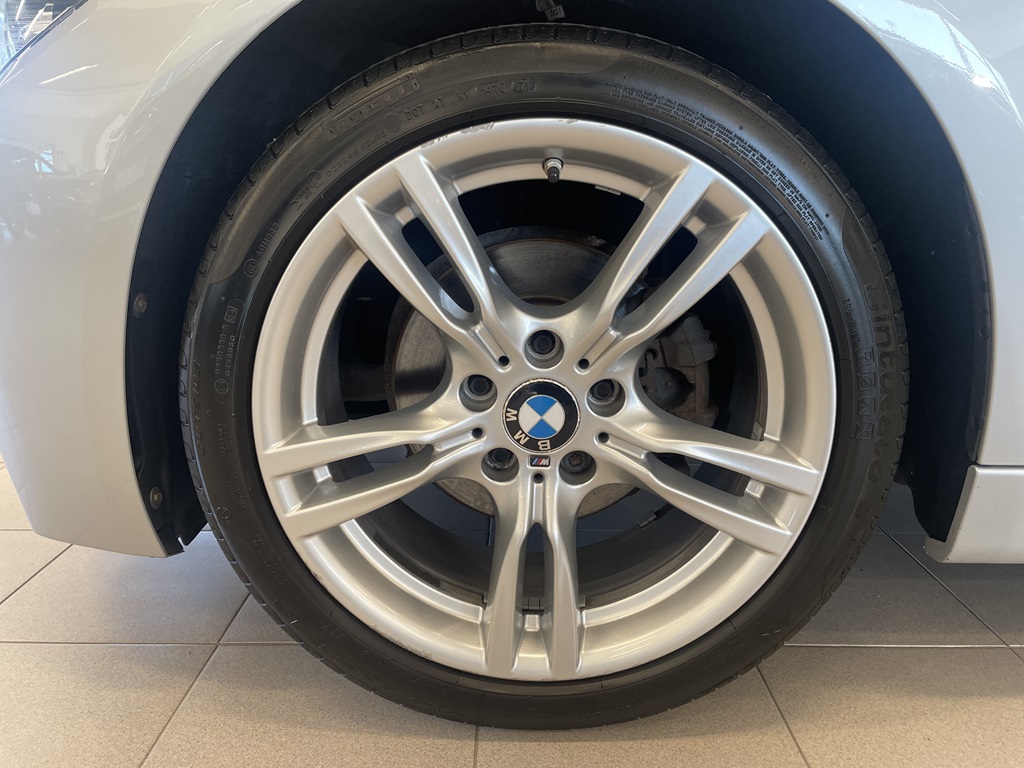BMW 320 WOC49E