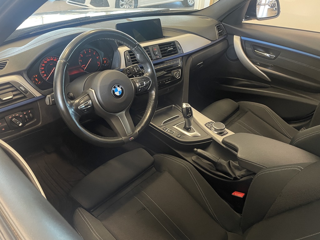 BMW 320 WOC49E