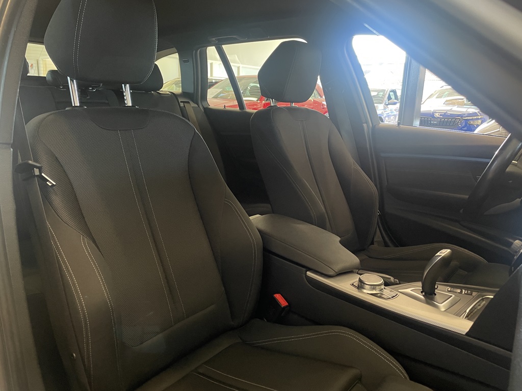 BMW 320 WOC49E