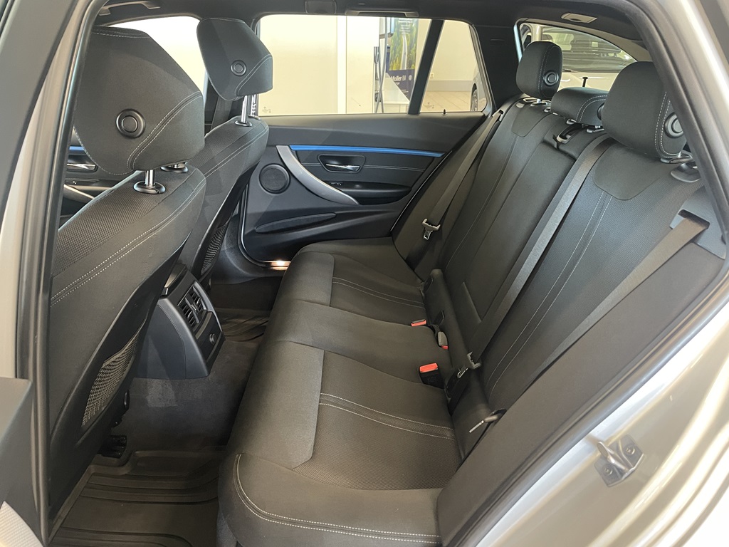 BMW 320 WOC49E
