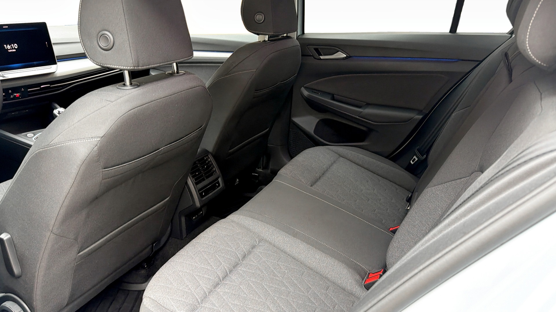 Volkswagen Golf WPG64E