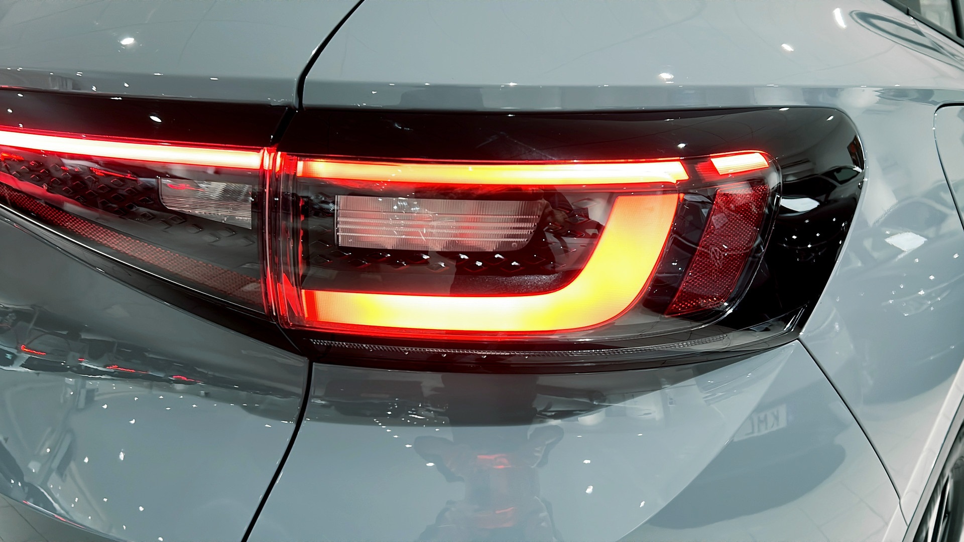 Volkswagen ID.4 WRH84E