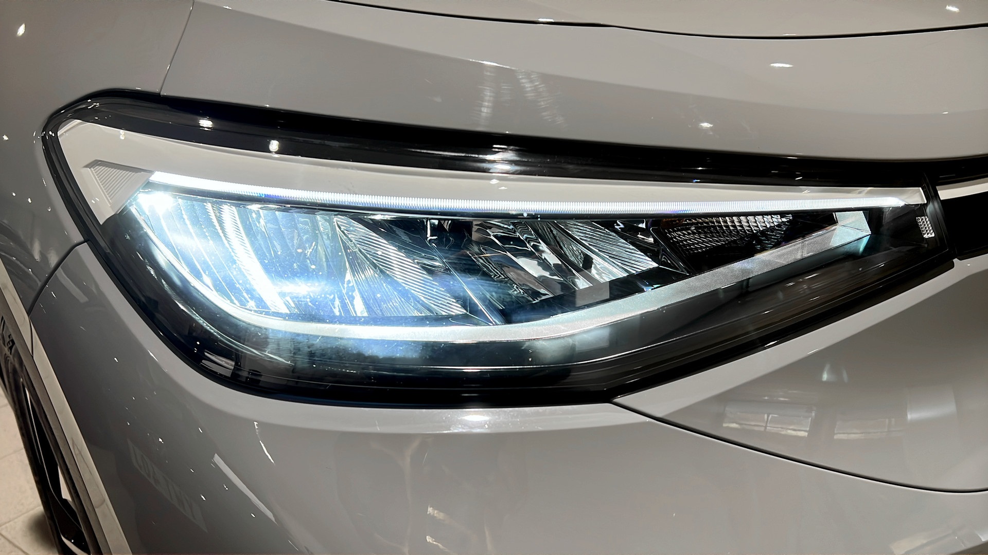 Volkswagen ID.4 WRH84E