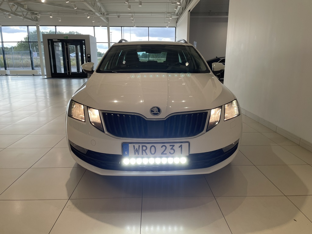 Skoda Octavia Combi WRO231