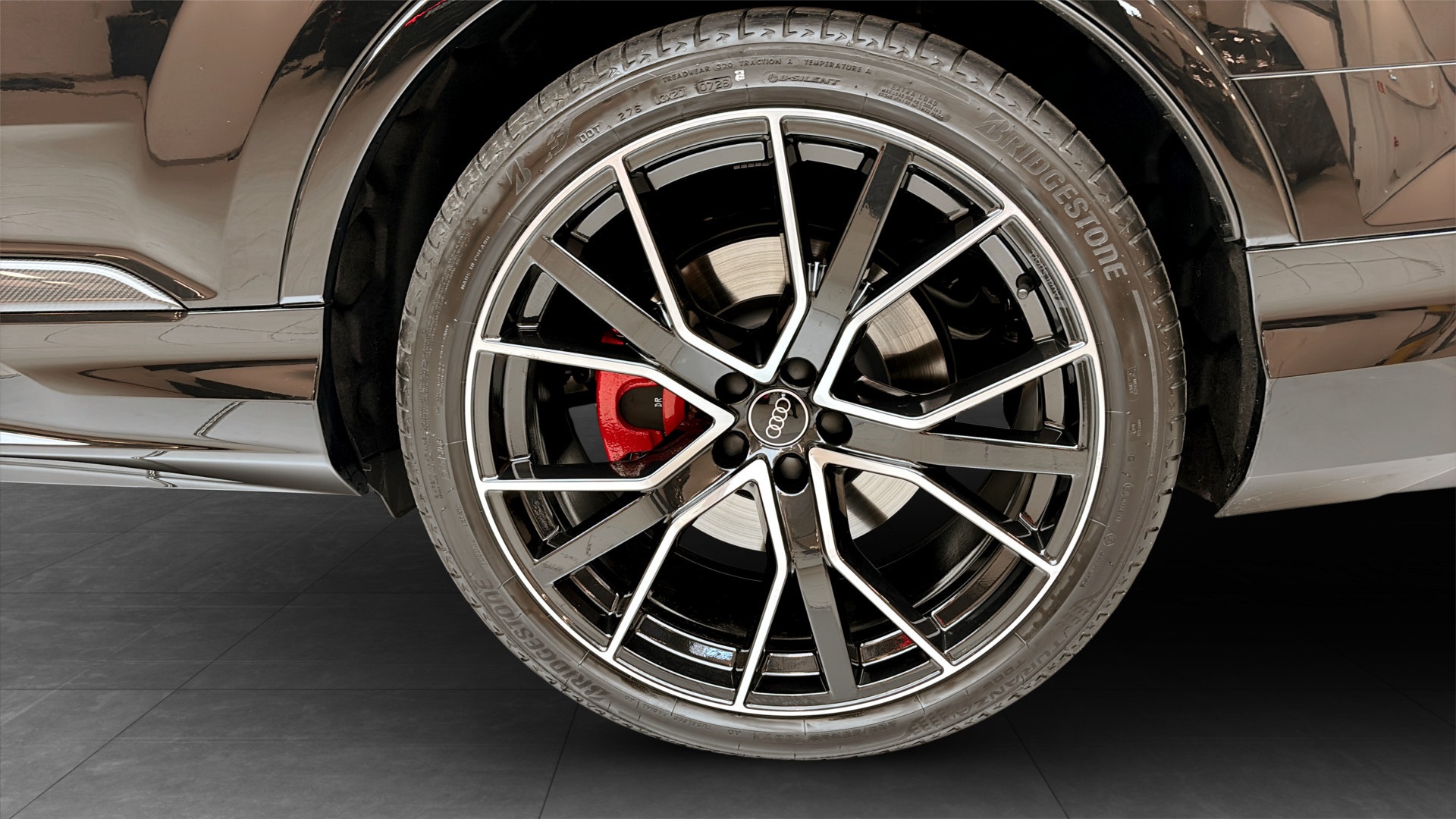 Audi Q7 TFSI e WRP05Z