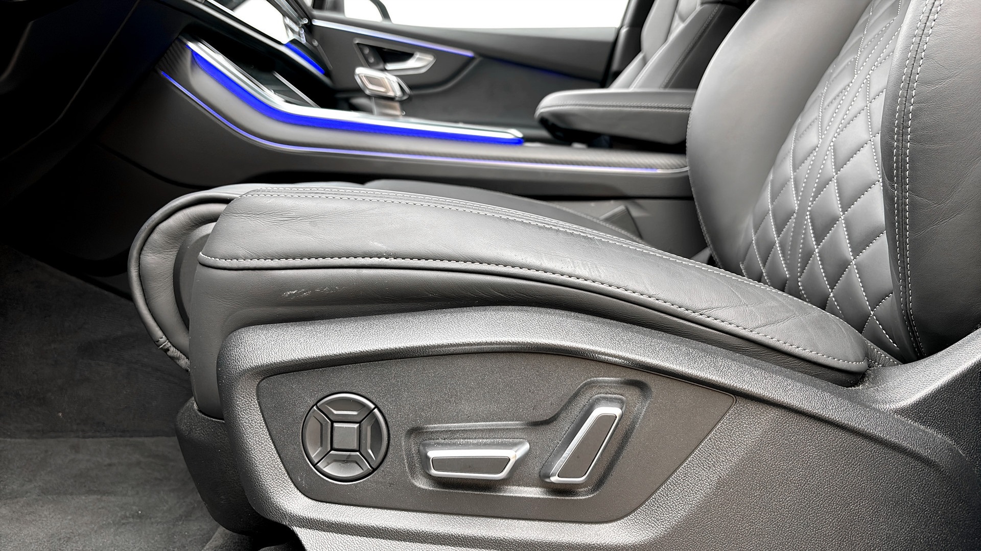 Audi Q7 TFSI e WRP05Z