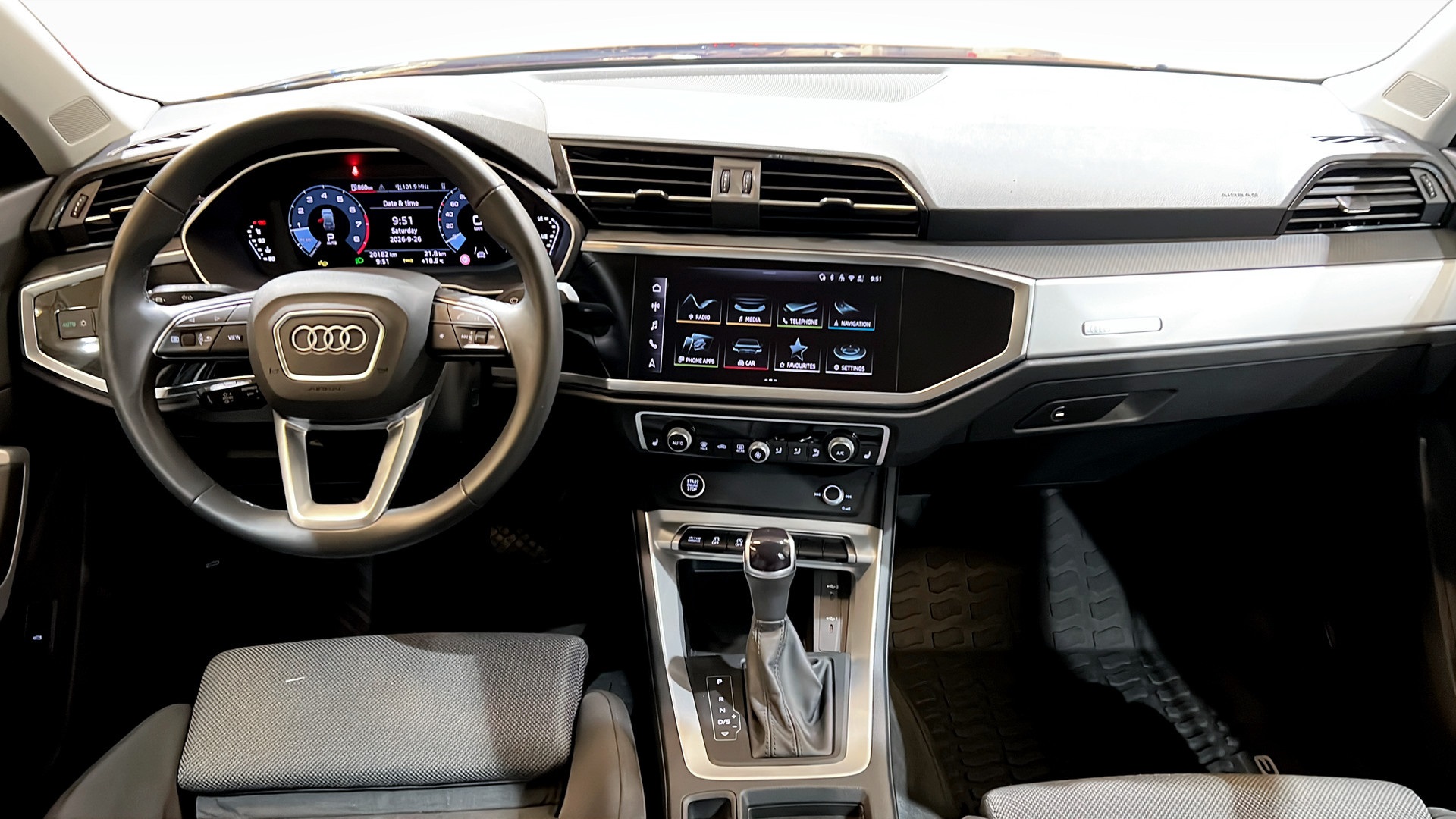 Audi Q3 WSK21S