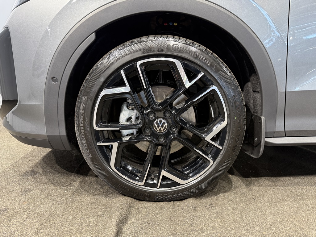 Volkswagen T-Roc WTH22E