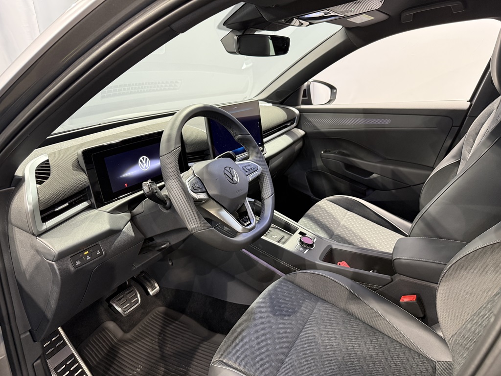 Volkswagen T-Roc WTH22E