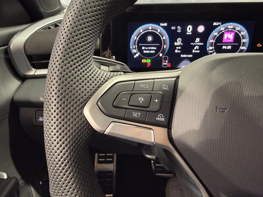 Volkswagen T-Roc WTH22E