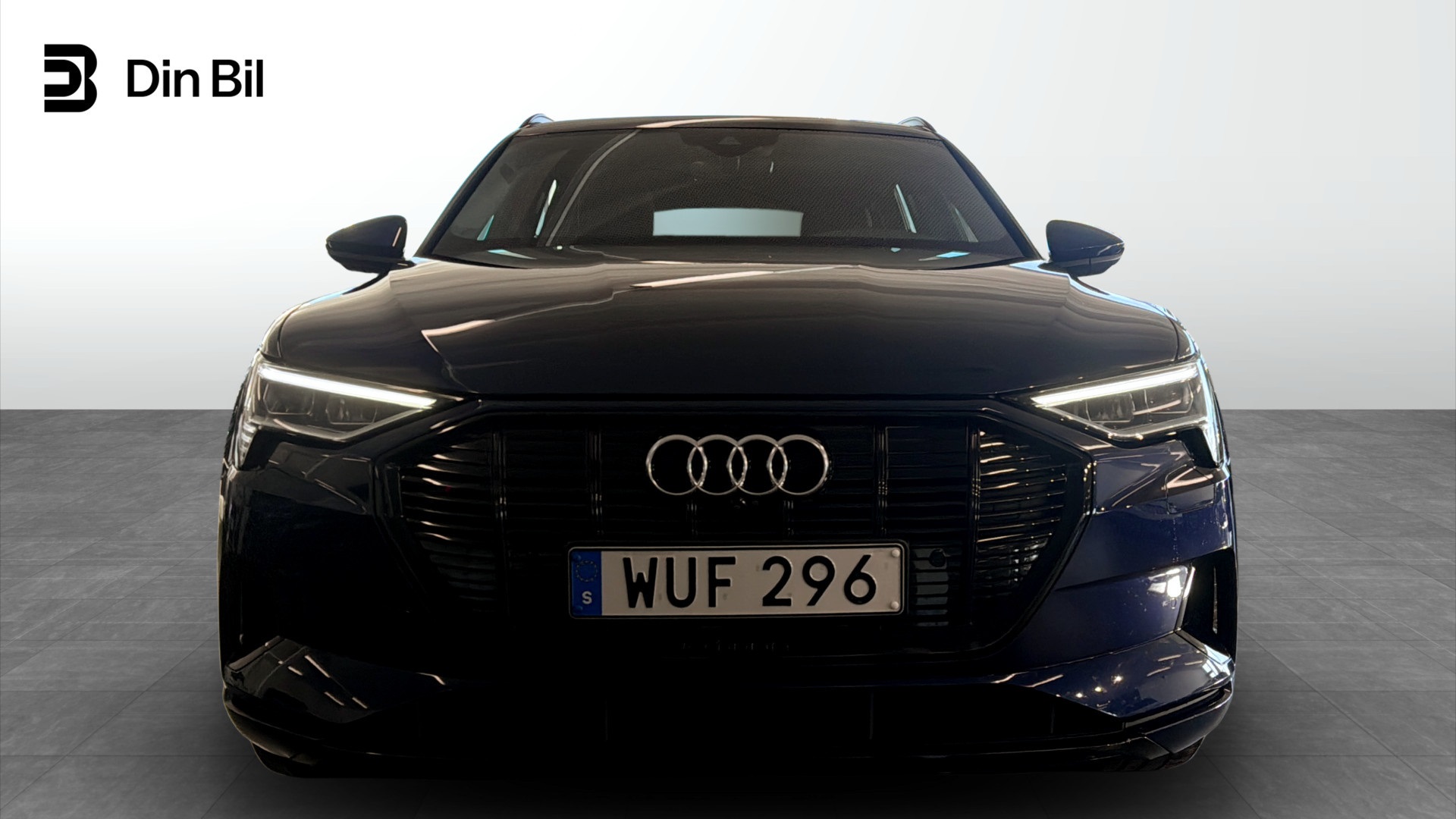 Audi e-tron WUF296