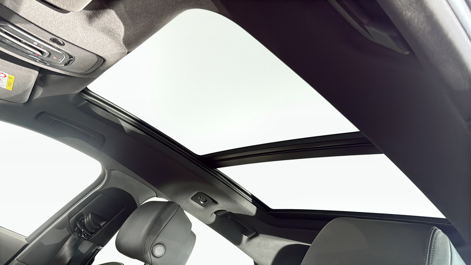 Audi e-tron WUF296