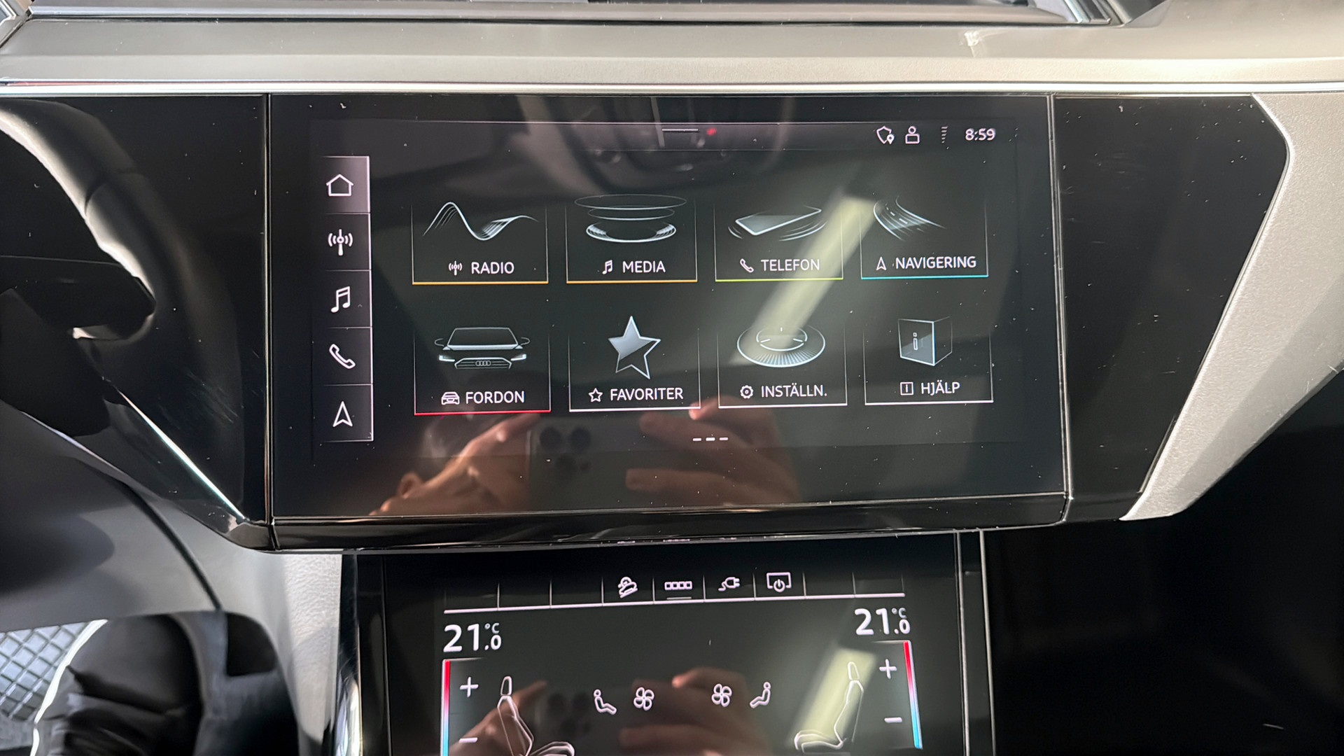 Audi e-tron WUF296