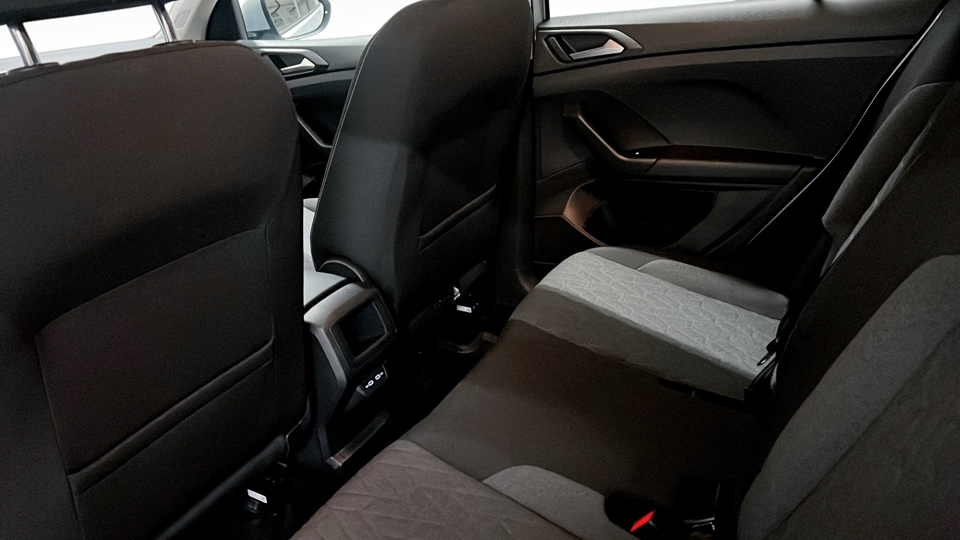 Volkswagen T-Cross WUF85X
