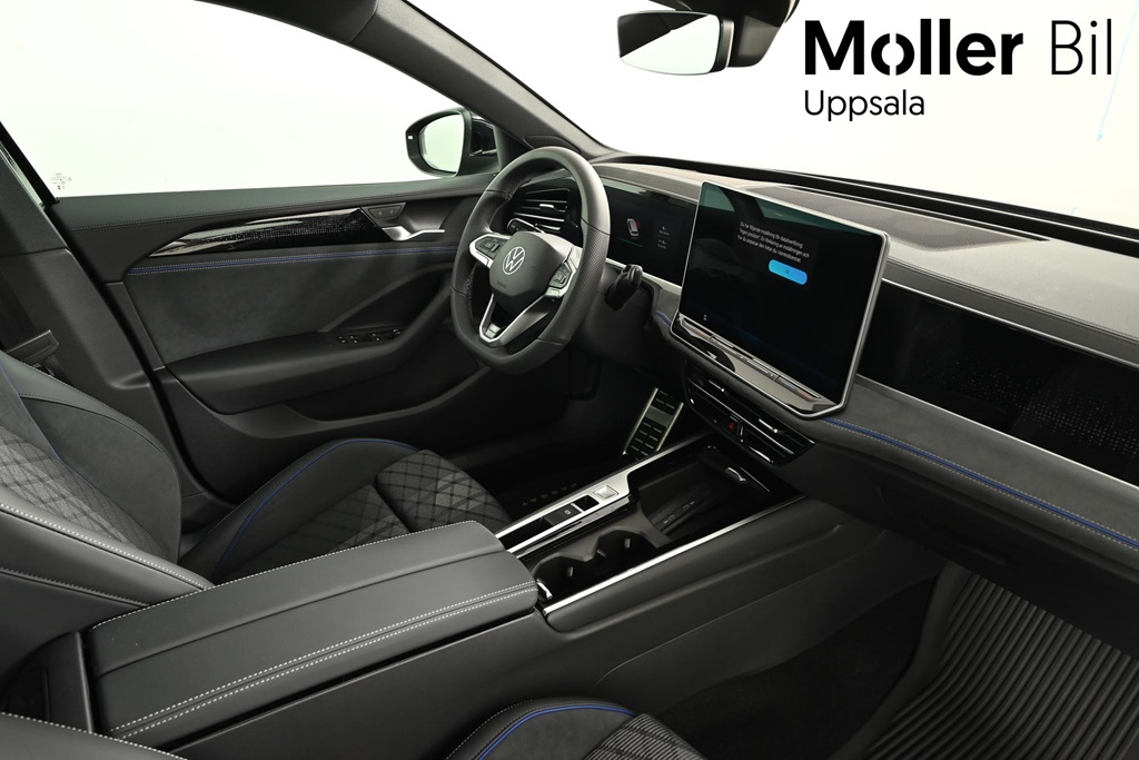 Volkswagen Passat WUM85L