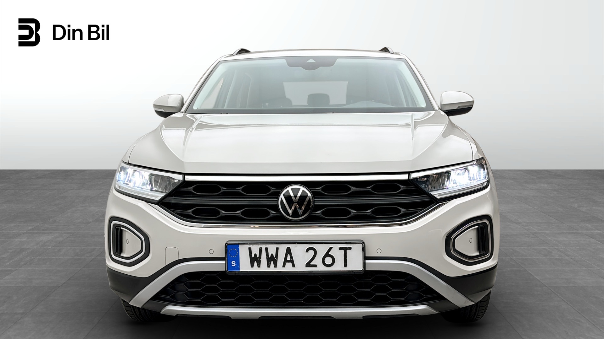 Volkswagen T-Roc WWA26T