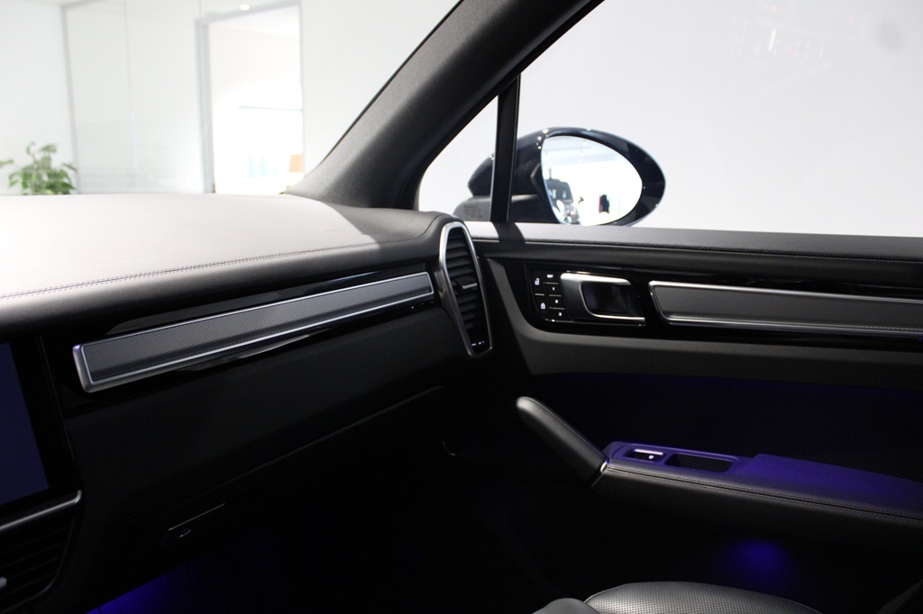 Porsche Cayenne WWD10E