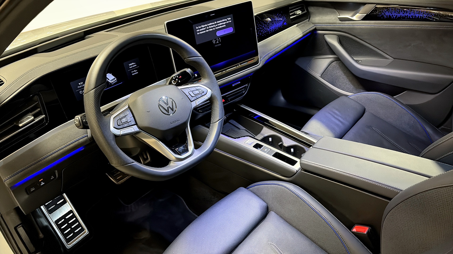 Volkswagen Passat WWG86L