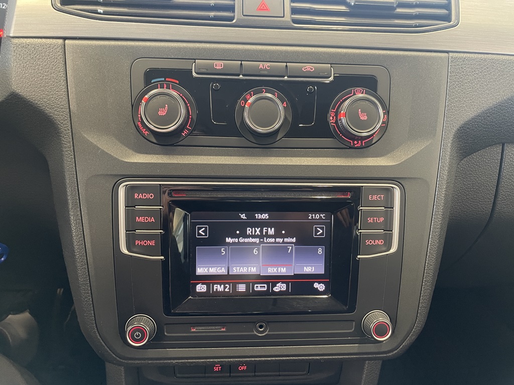 Volkswagen Caddy WWM98B