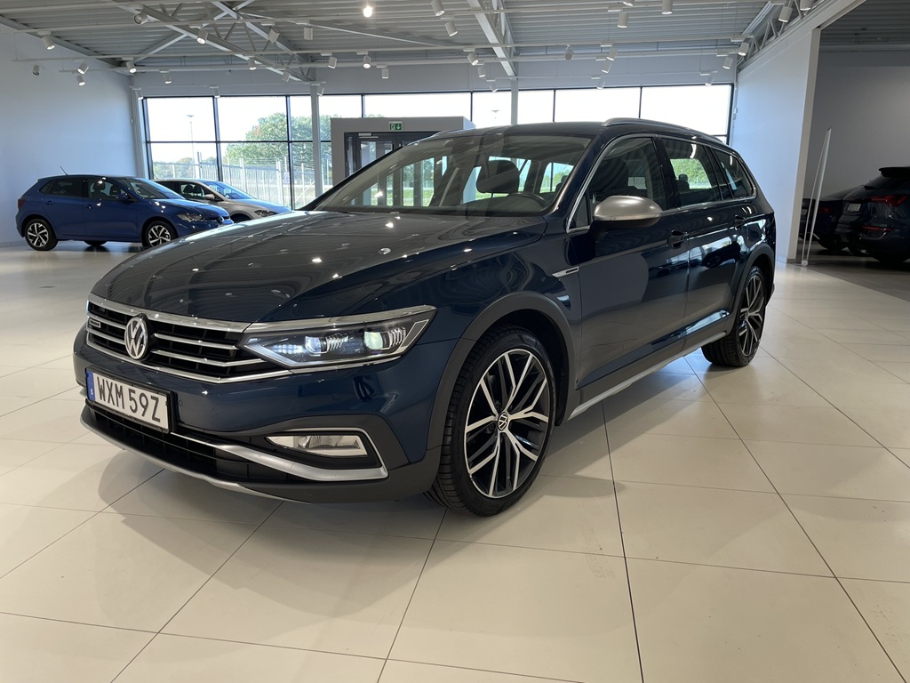 Volkswagen Passat WXM59Z