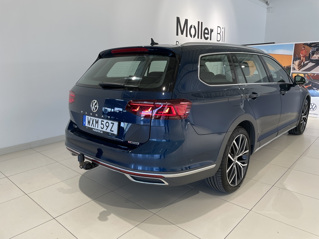 Volkswagen Passat WXM59Z