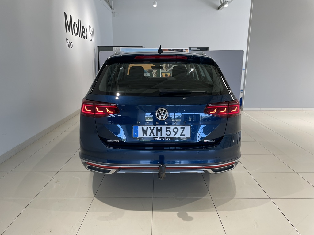 Volkswagen Passat WXM59Z