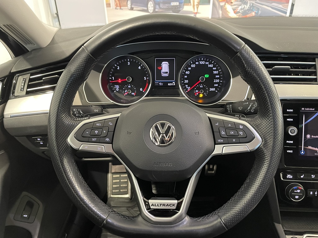 Volkswagen Passat WXM59Z