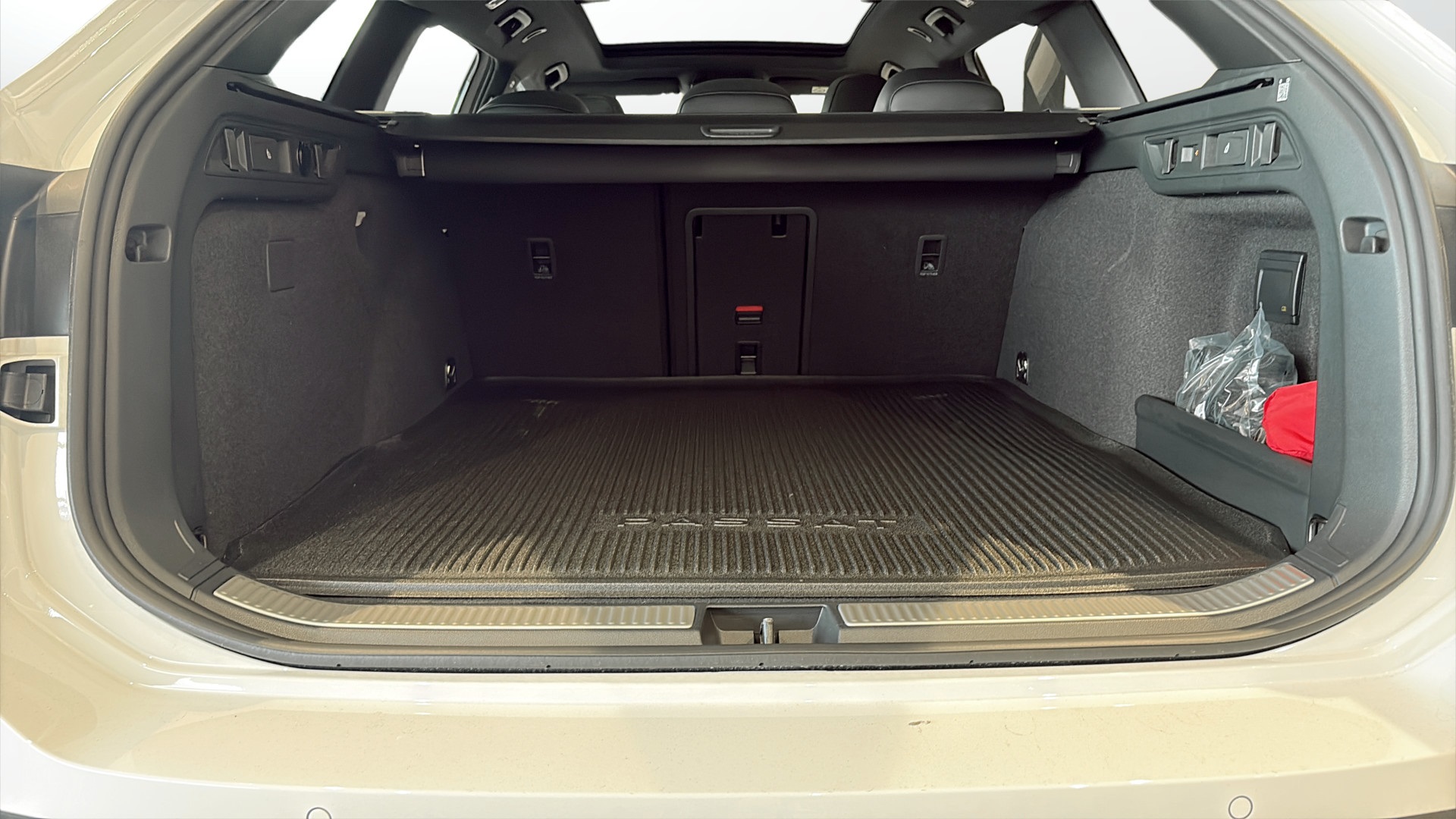 Volkswagen Passat WXP05K