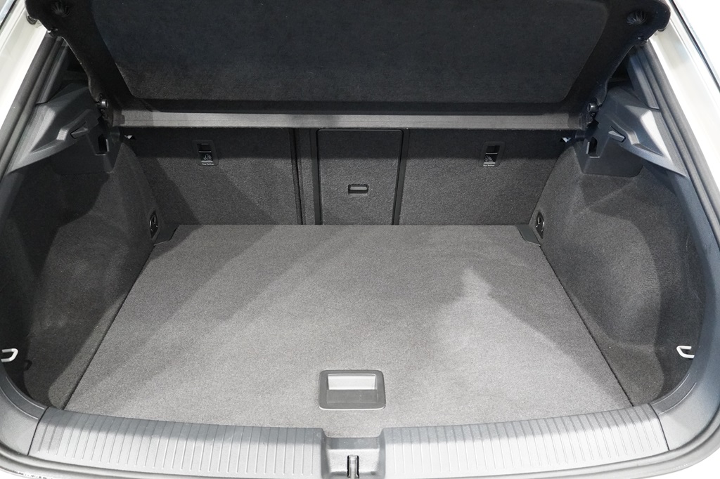 Volkswagen T-Roc WYD37M
