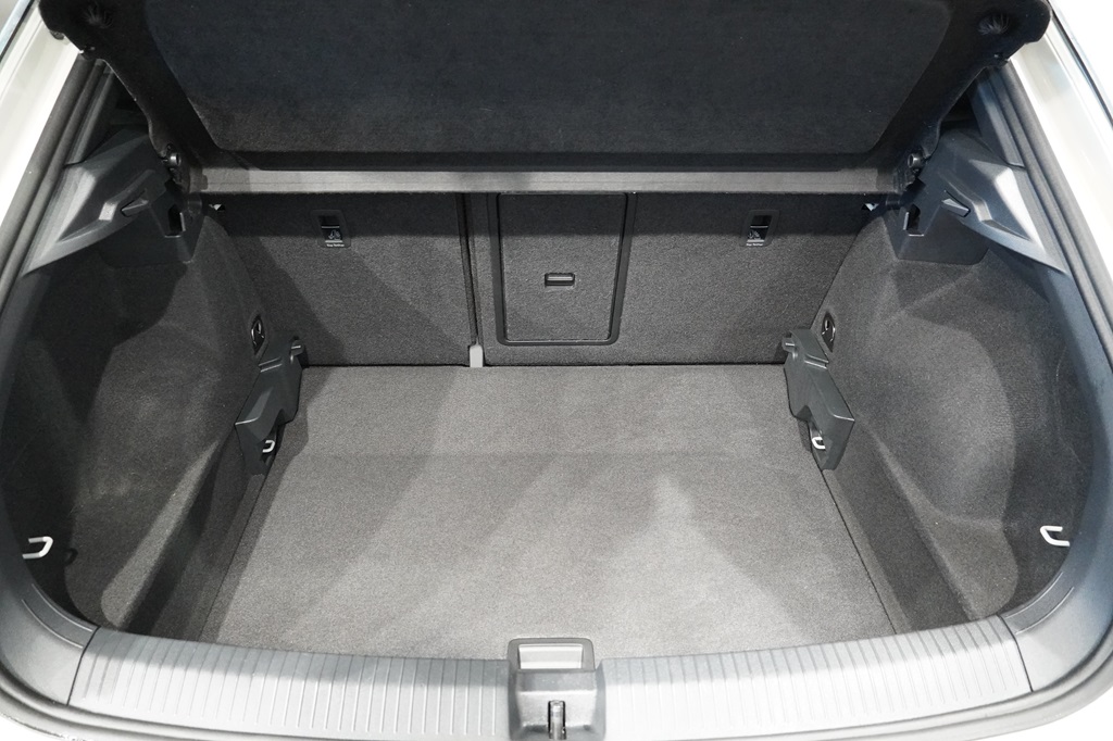 Volkswagen T-Roc WYD37M
