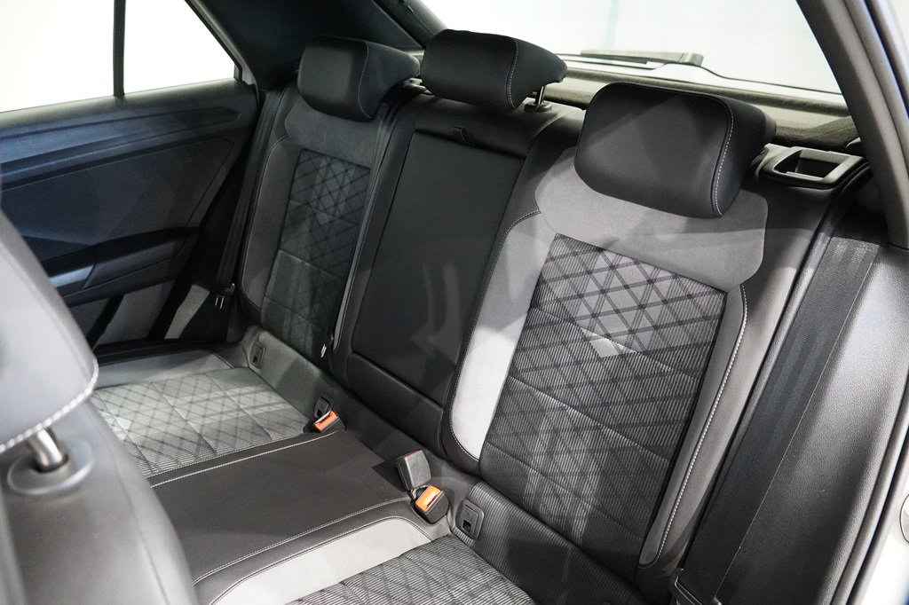 Volkswagen T-Roc WYD37M