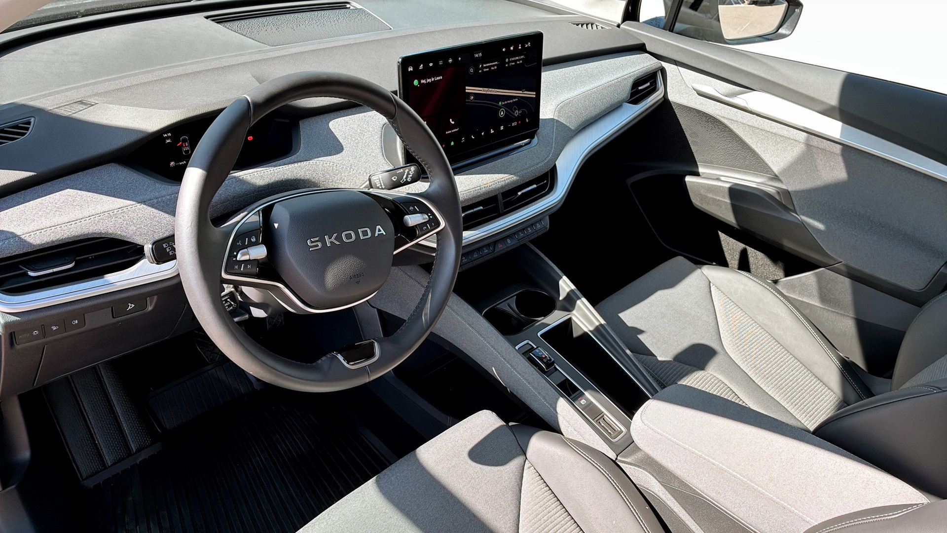 Skoda Enyaq WYJ48P