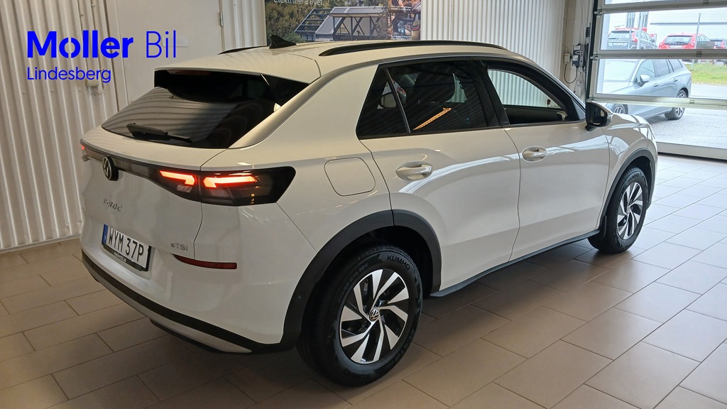 Volkswagen T-Roc WYM37P