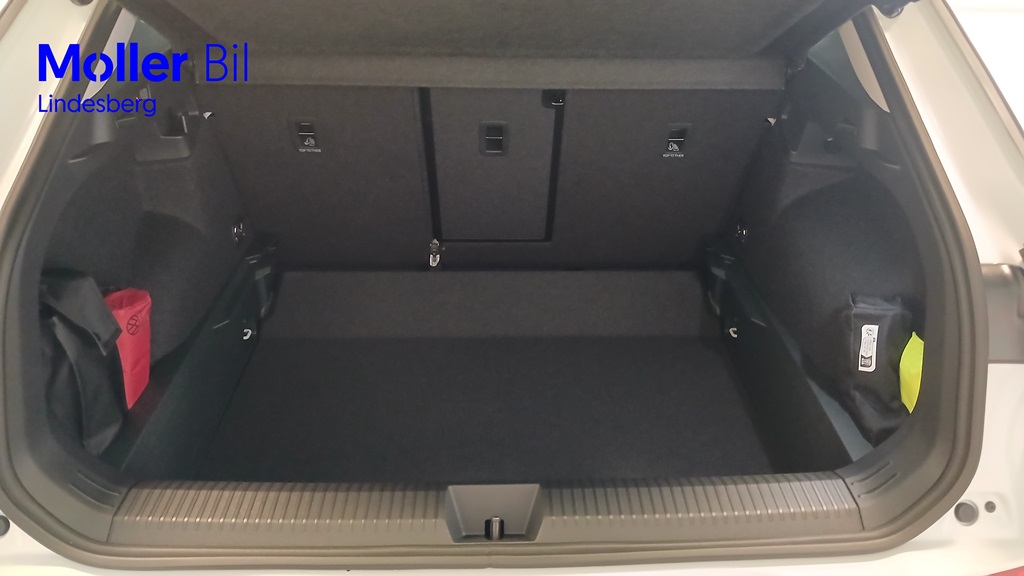 Volkswagen T-Roc WYM37P
