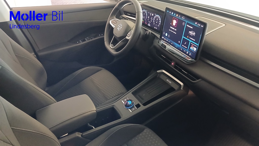Volkswagen T-Roc WYM37P