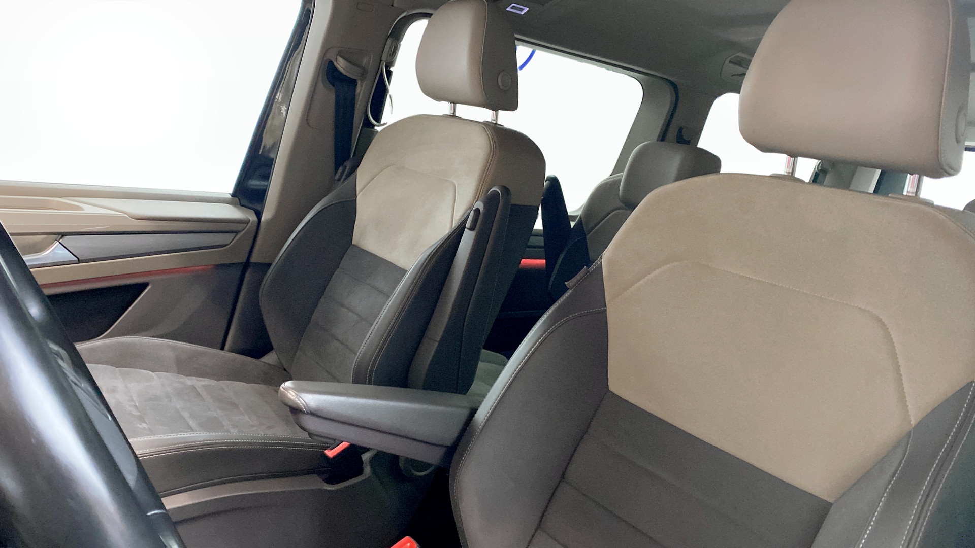 Volkswagen Multivan WZA98J