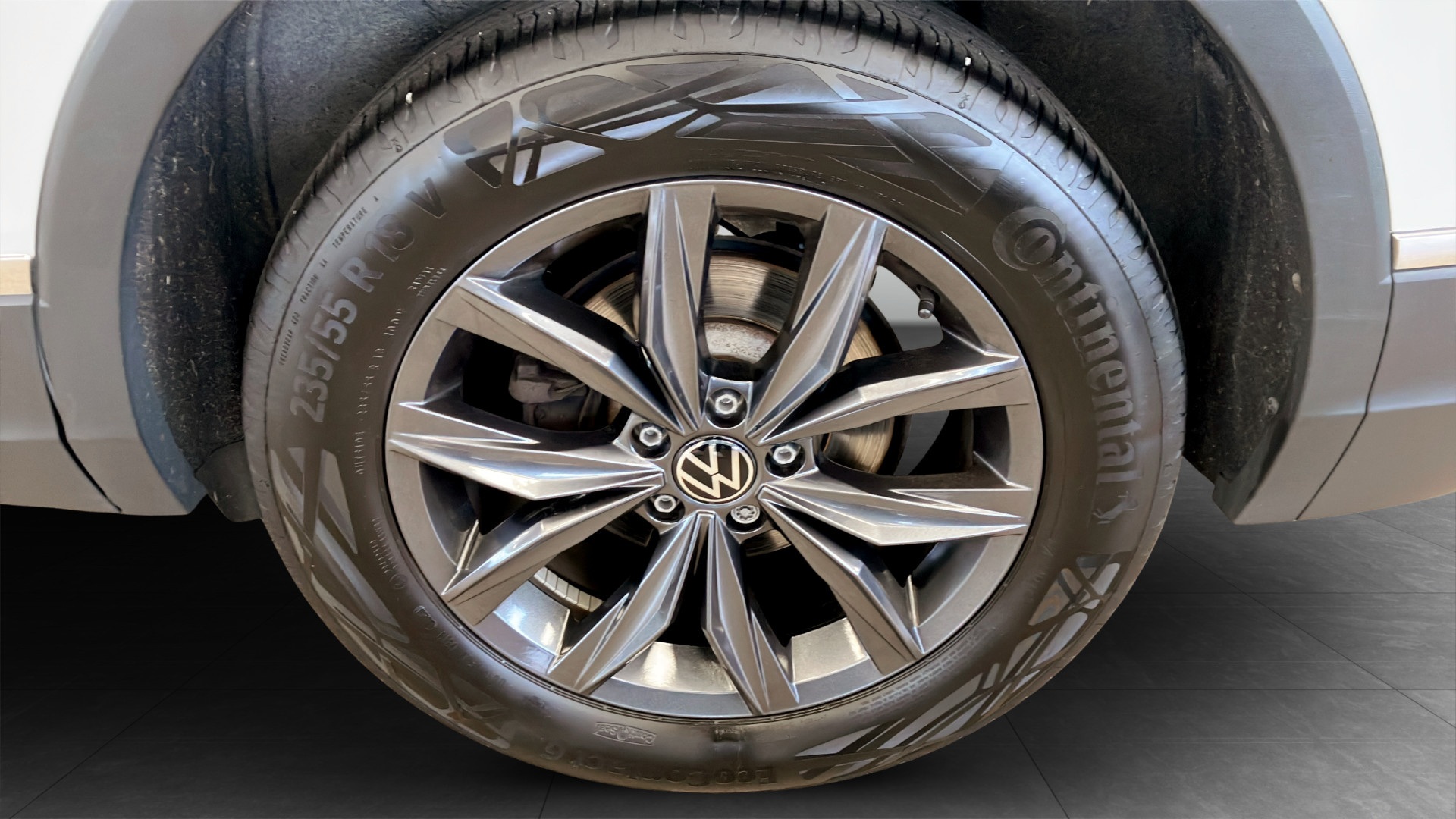 Volkswagen Tiguan Allspace WZF84K