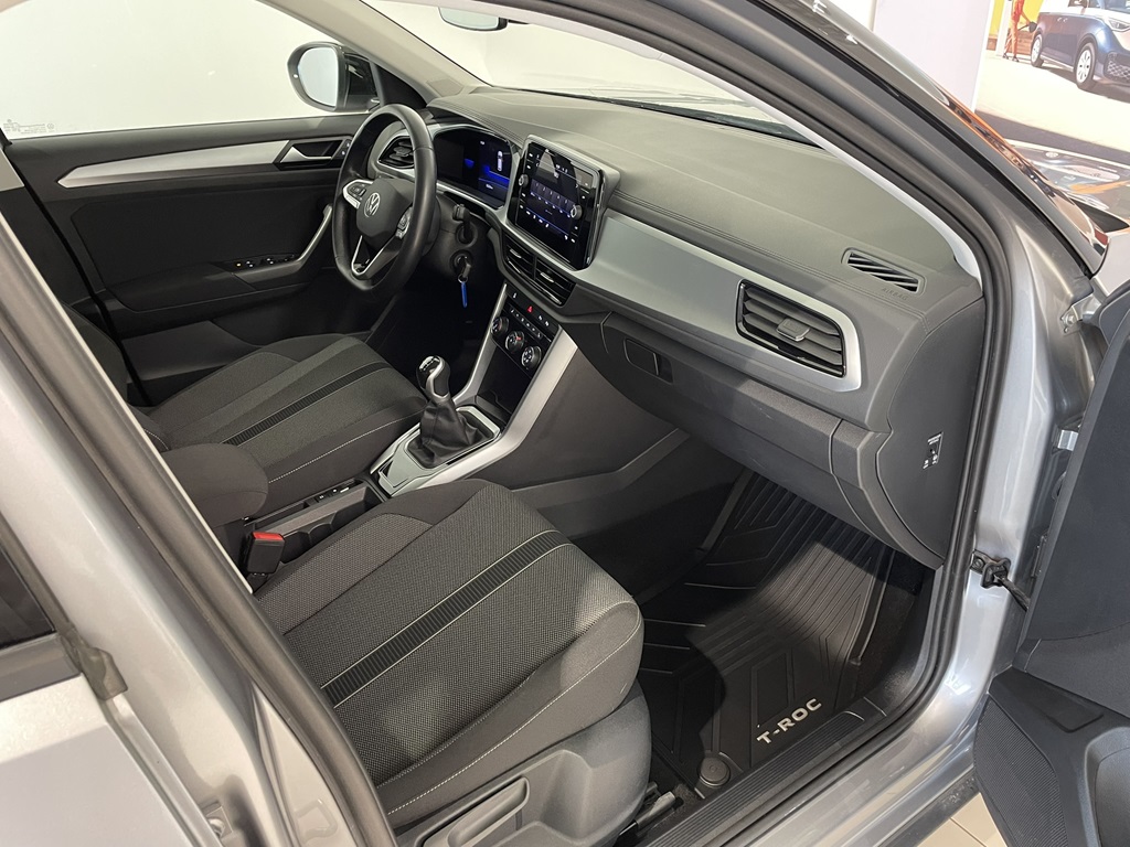 Volkswagen T-Roc WZH84J