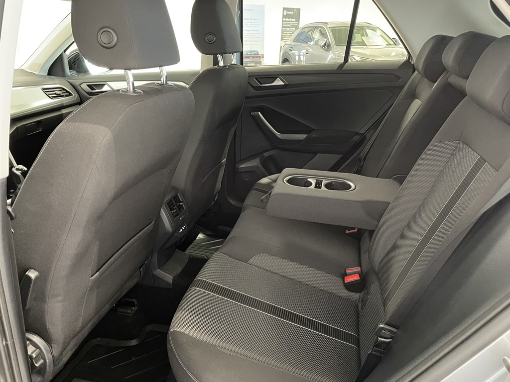 Volkswagen T-Roc WZH84J
