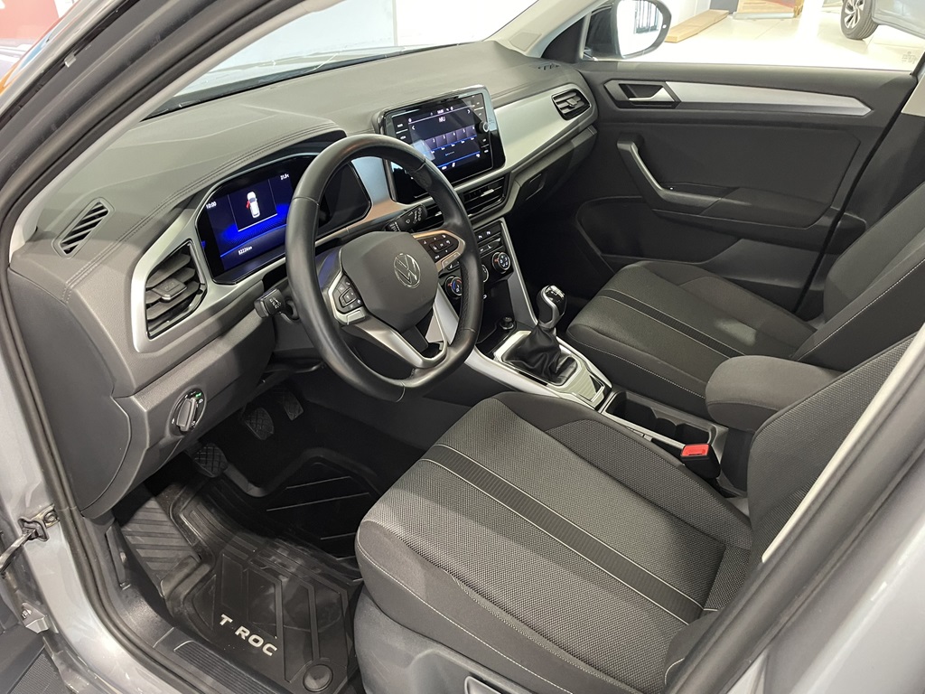 Volkswagen T-Roc WZH84J