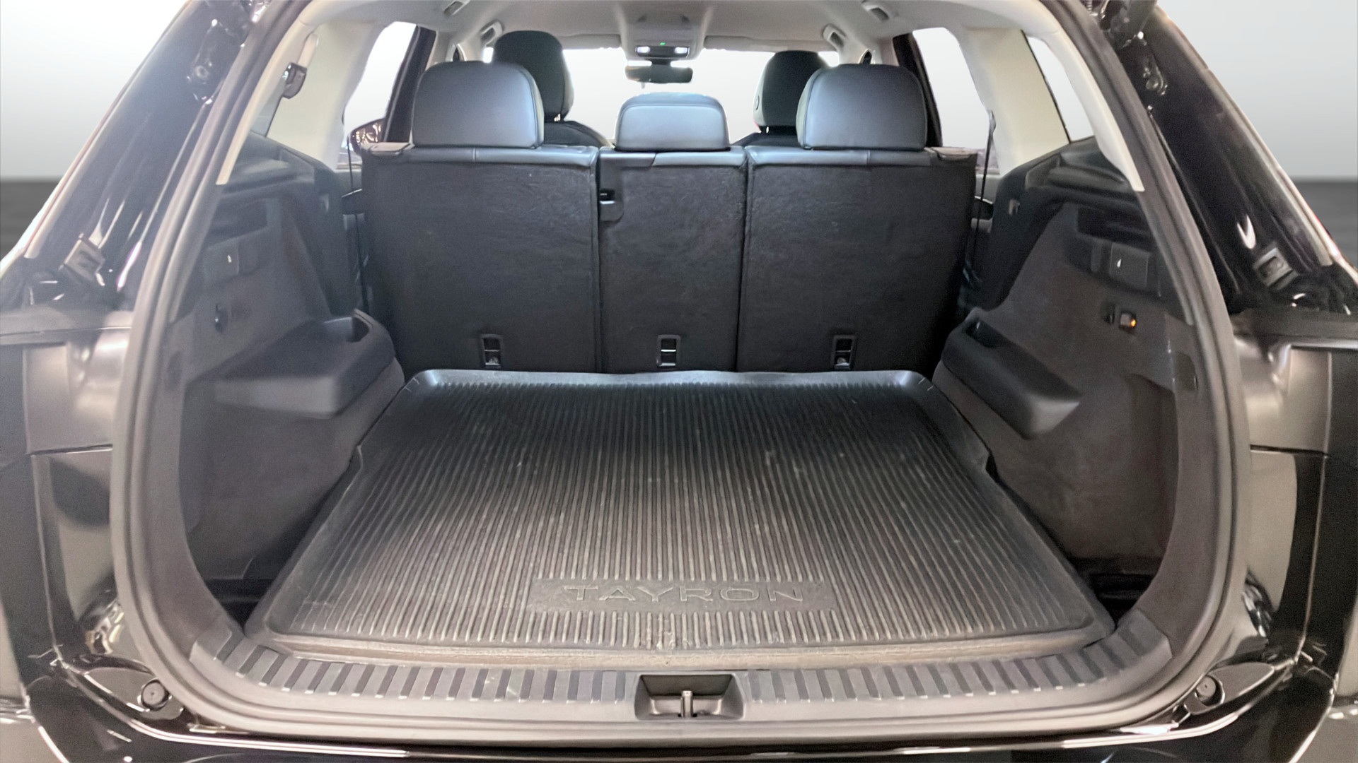 Volkswagen Tayron WZJ06P