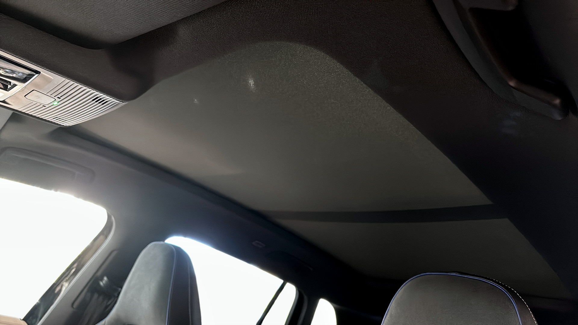 Volkswagen Tiguan WZN84P