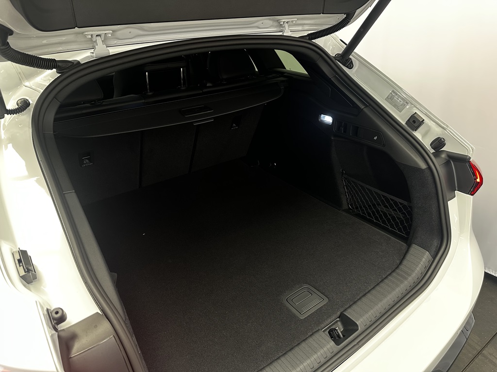 Audi A6 Avant e-tron WZR21M